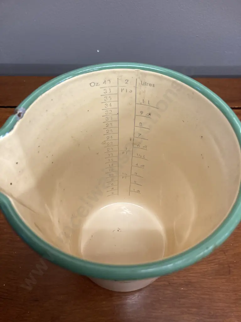 Vintage Retro Green And Cream Large Enamel Ware Kockums Sweden Measuring Jug, 2 PTS / 1 Litre. H16cm Image 1++